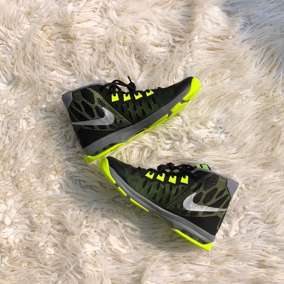 nike zoom devosion green